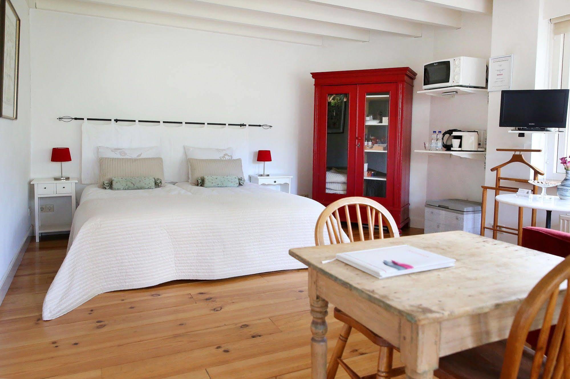 Bed And Breakfast Het Dijkhuis Eersel Esterno foto